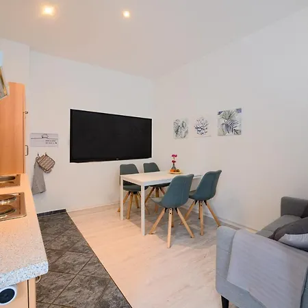 Grosszuegige Wohnung, Top-Lage Auf Dem Werder, Max 4 Personen Magdebourg Extérieur photo